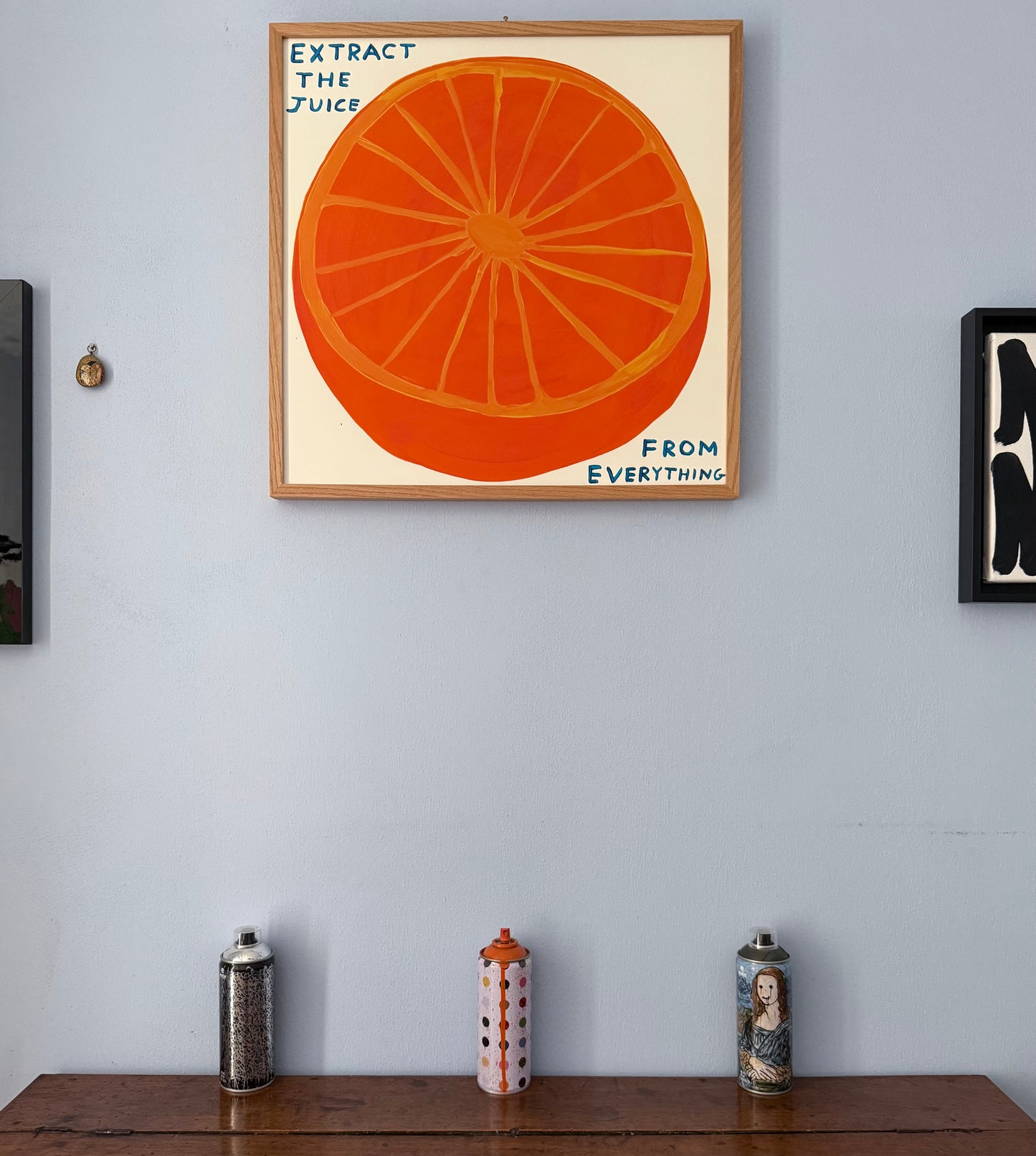 David Shrigley – “Estrai Il Succo Da Tutto” (2023)