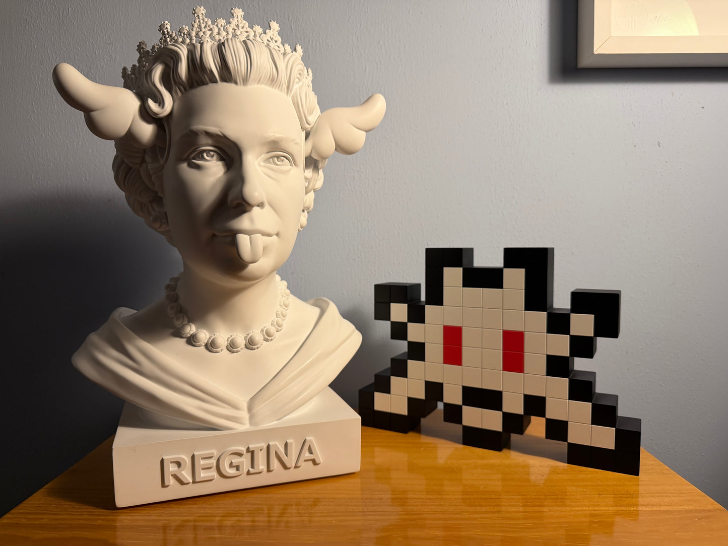 D*Face – “Dog Save the Queen” (2020), Limited Edition Sculpture with COA