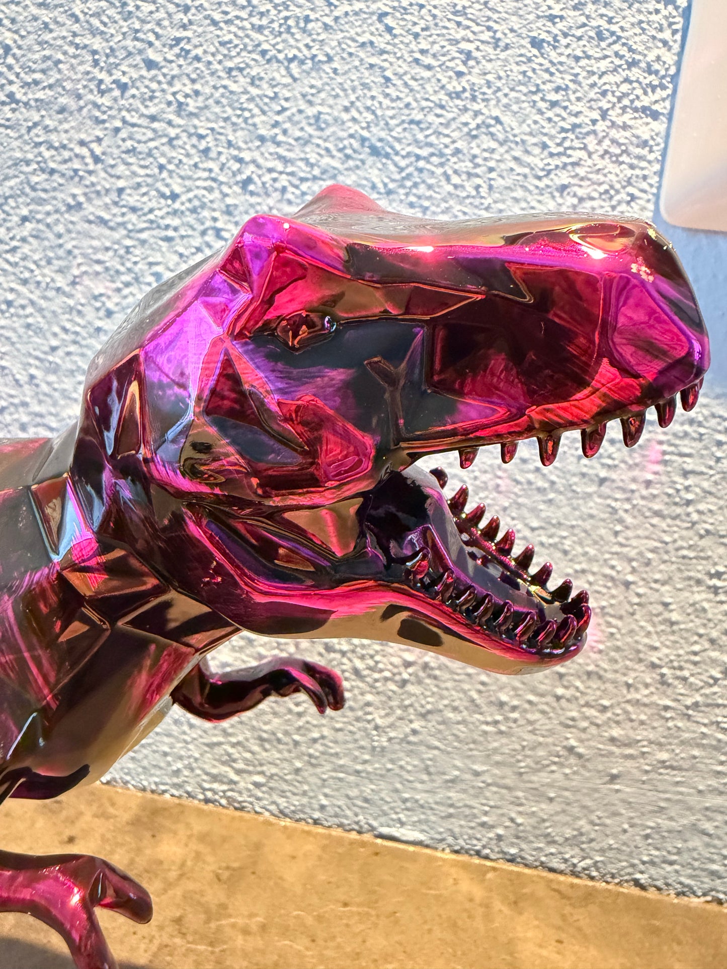 Richard Orlinski - T-Rex Attack