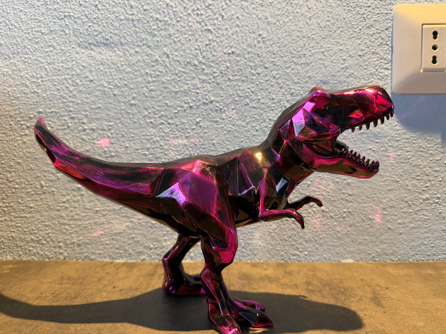 Richard Orlinski - T-Rex Attack