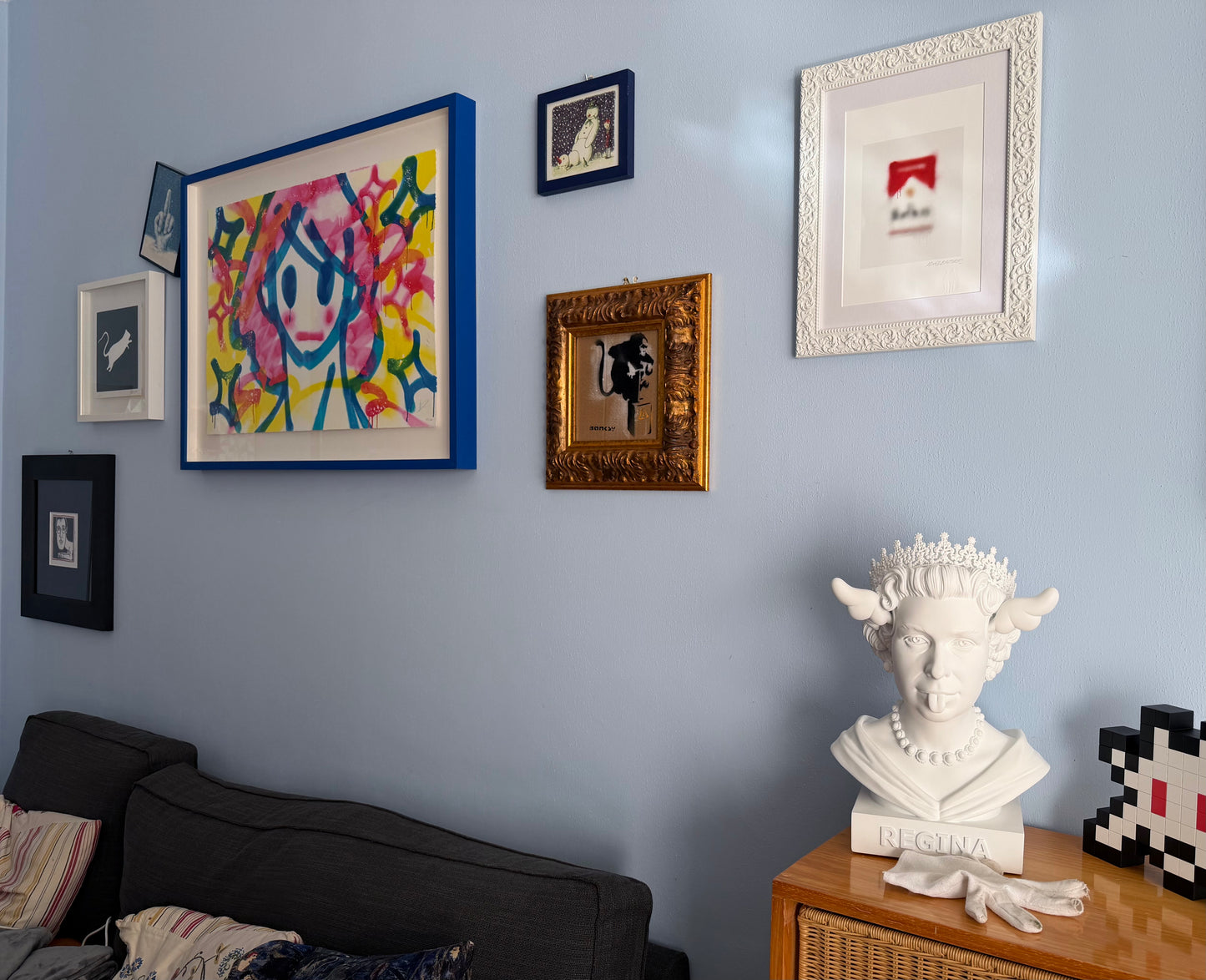 Banksy - Explosive Monkey cardboard