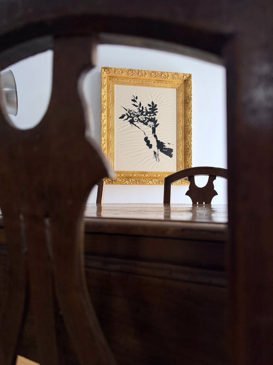 Banksy - GDP Flower Thrower