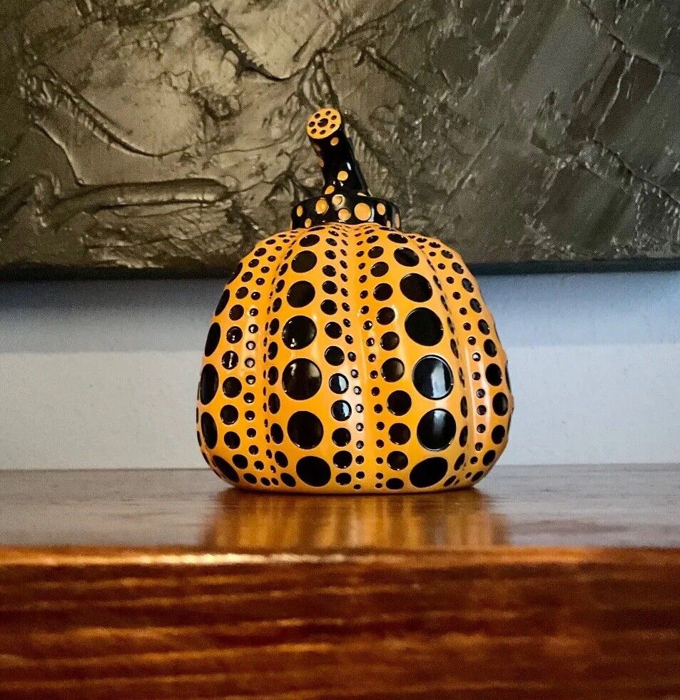 Yayoi Kusama - Zucca Gialla 2015