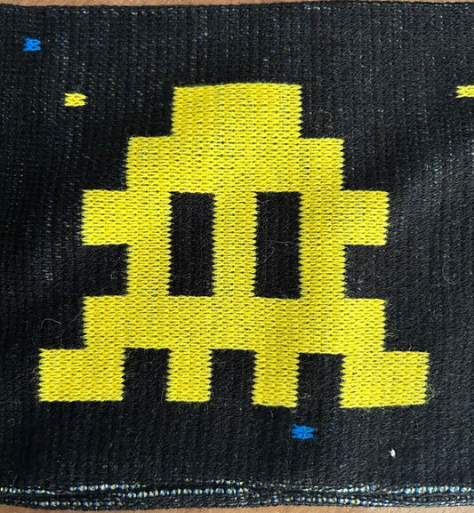 Invader – Sciarpa da collezione (2006)